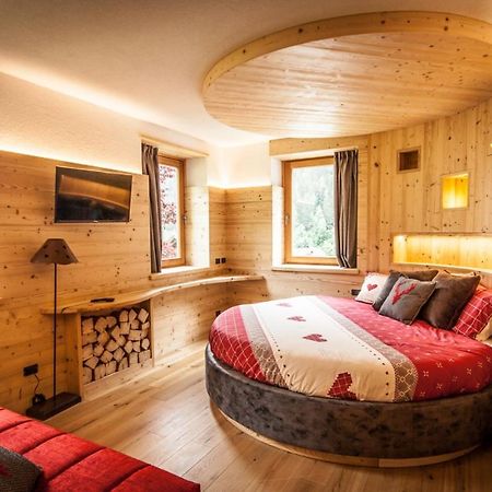 Mas dei Bati Bed & Breakfast Pracorno di Rabbi Bagian luar foto